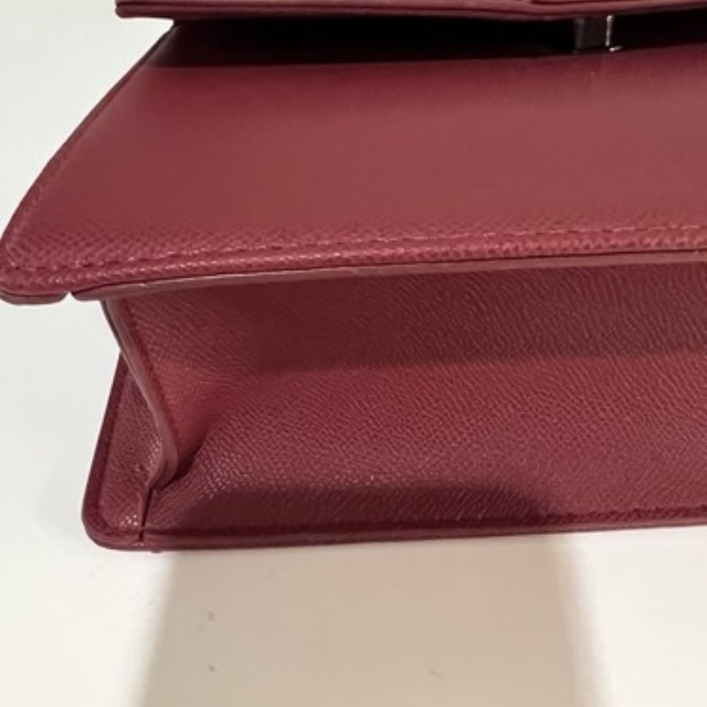 Badgley Mischka Crossbody W Chain and Stud Detail Vegan Leather New Without Tags - Picture 9 of 9